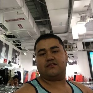 Meet your Posher, Diego